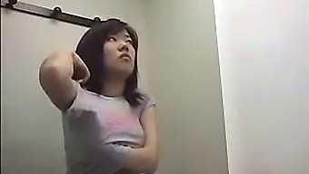 Secretly Recorded Dressing Room Footage With Chinese Models