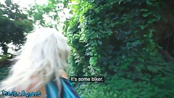 Blonde Milf With Big Tits And Shaved Pussy Gets Fucked In Public Park