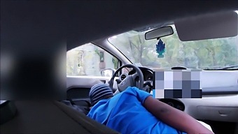 Chicago-Area Prostitute Gives Oral Pleasure In A Deserted Neighborhood
