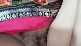 Country Village Housewife Indulges In Outdoor Urination Fetish
