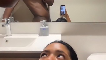 I Give My Partner A Satisfying Oral Pleasure Before He Leaves For Work - An Amateur Couple'S Intimate Moment
